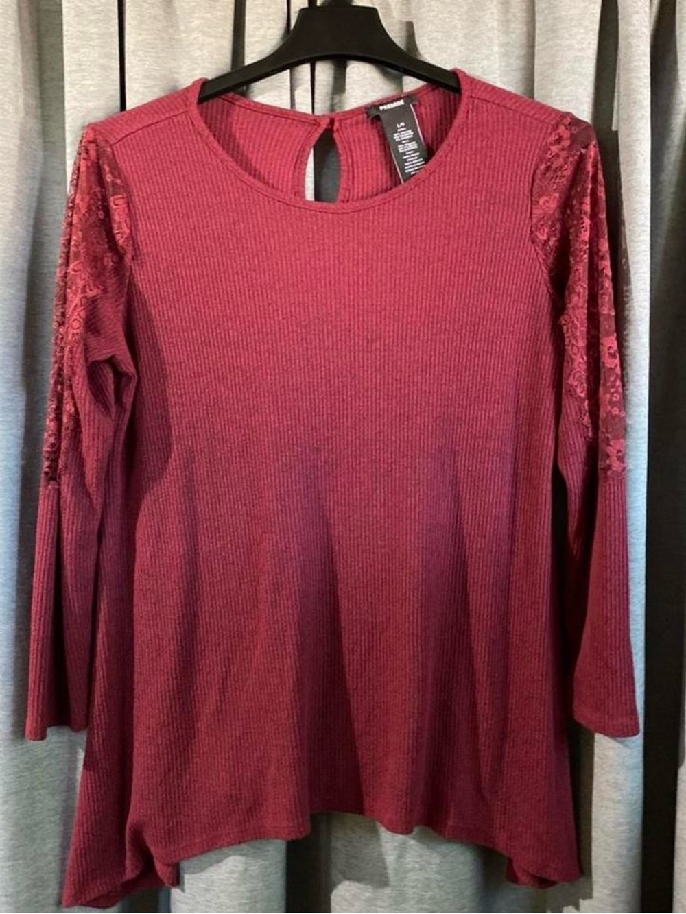 Premise Wine Red Ribbed Long-Sleeve Blouse with Lace Sleeves